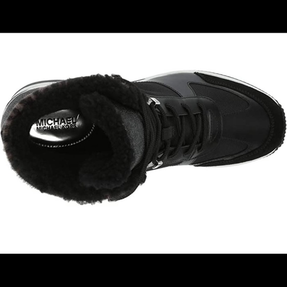 MICHAEL KORS LIV BOOTIES CANVAS - Picture 2 of 7